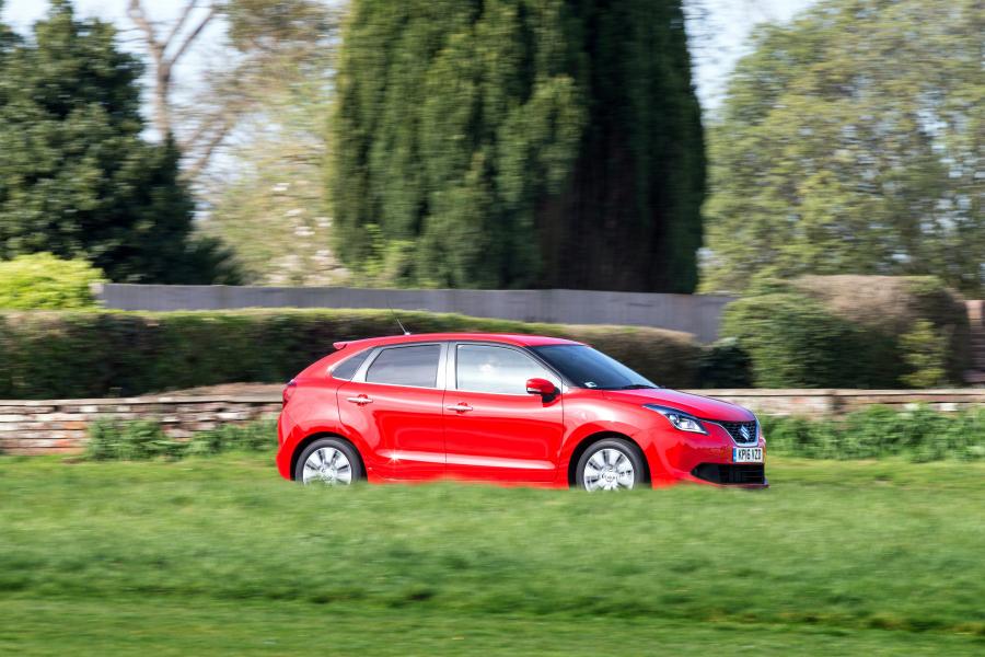  Suzuki Baleno 2016 года  (UK) (фото 40 из 88)